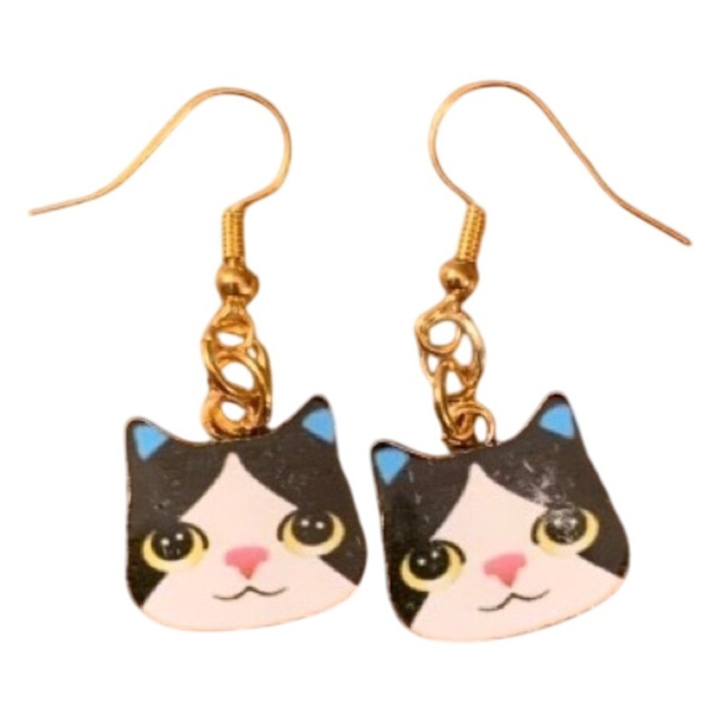 Cute Black and White Cat Earrings Kitten‎ Kitty Lover Gold Dangle Drop